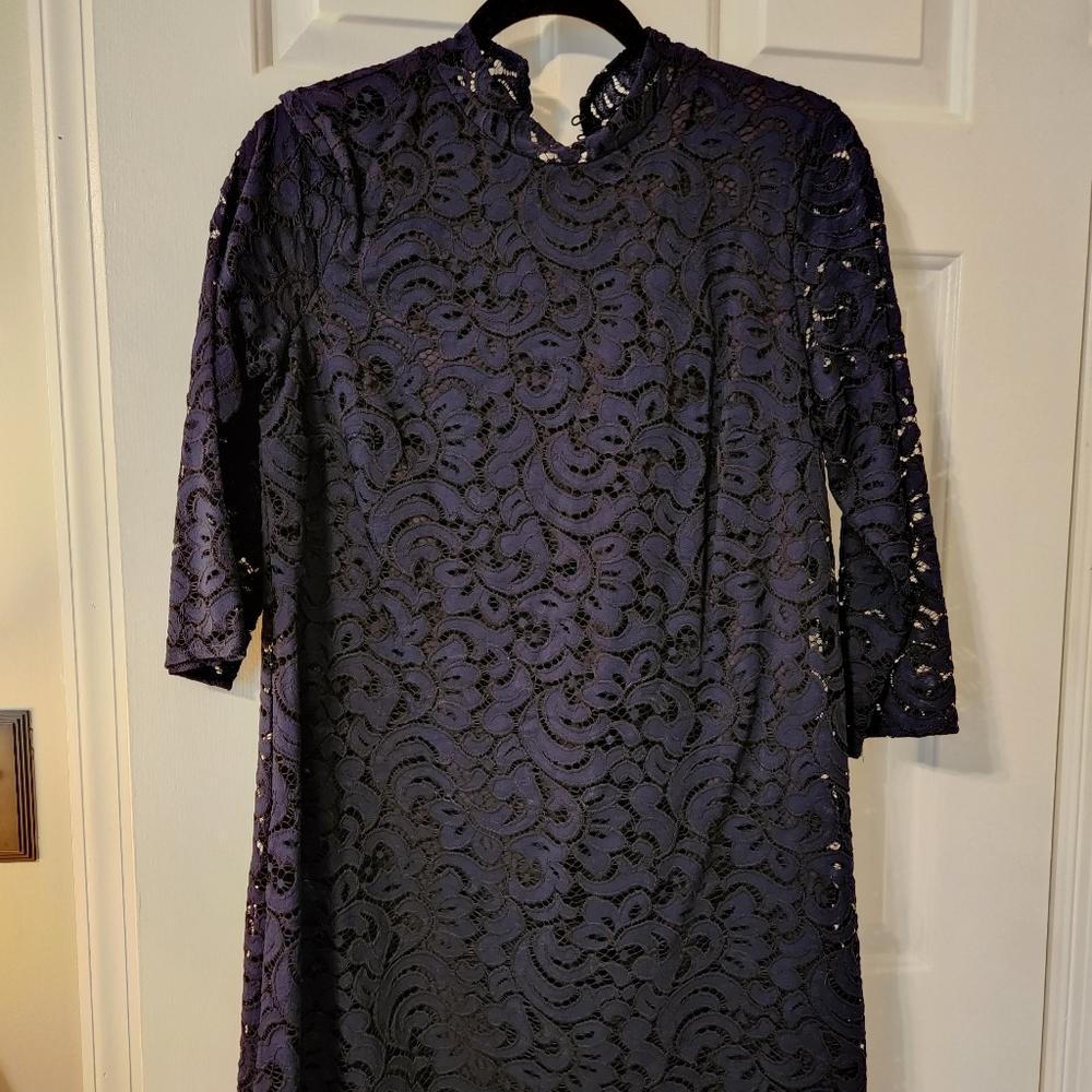 Black Tape | Black and Navy Lace Shift Dress
